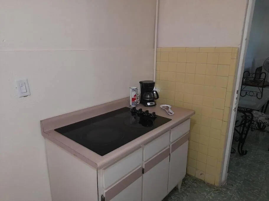 Дом отдыха Spacious Central And Convinient Full Ac Feliciano